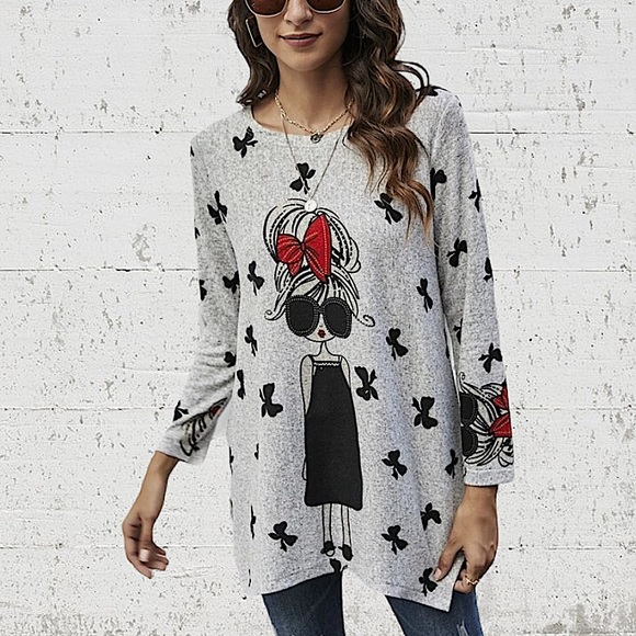 Graphic Long Sweater - Picture 2 of 8